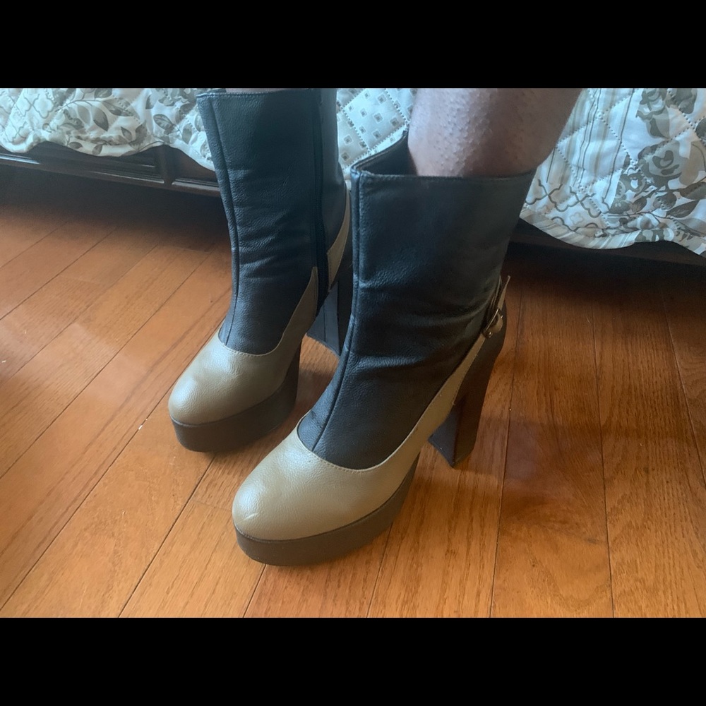 Urban Outfitter Platform Heels